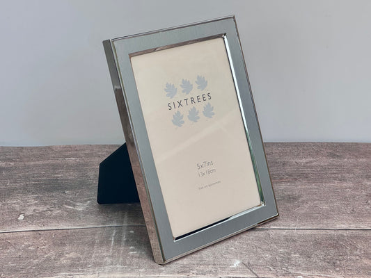 Sixtrees Aluminium Photo Frame, 5’ x 7’