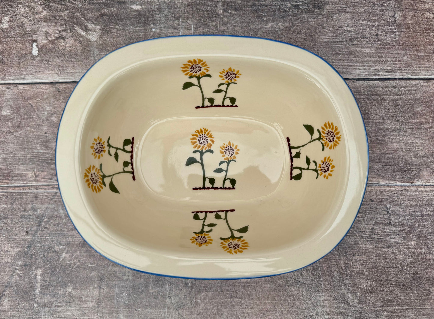 Sunflower Patterned Baking / Pie Dish, 24cm