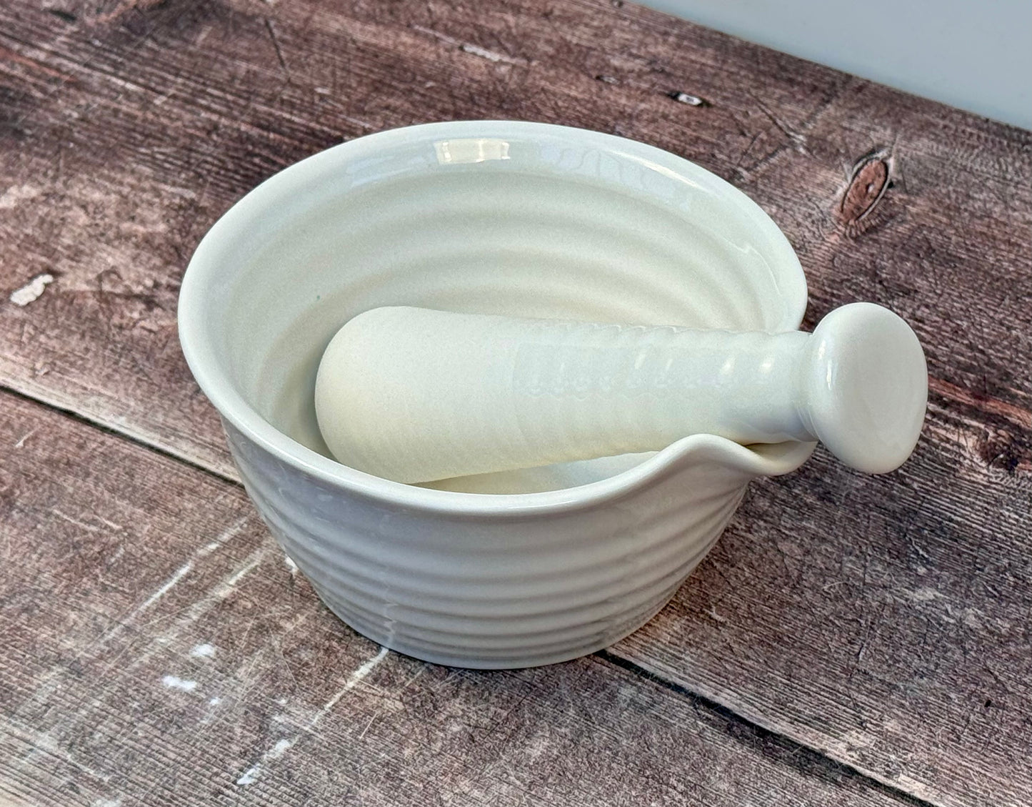 Sophie Conran White Ribbed Pestle and Mortar