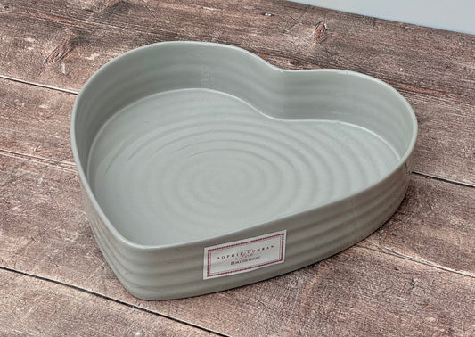 Sophie Conran Grey Heart Baking Dish, 28cm