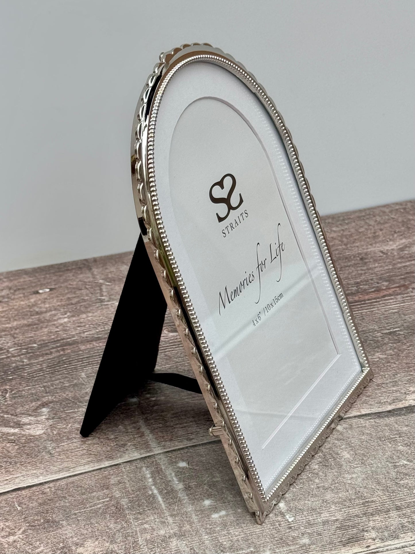 Silver Tone Decorative Edge Arch Photo Frame, 4’ x 6’