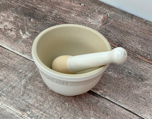 Le Creuset White Pestle and Mortar