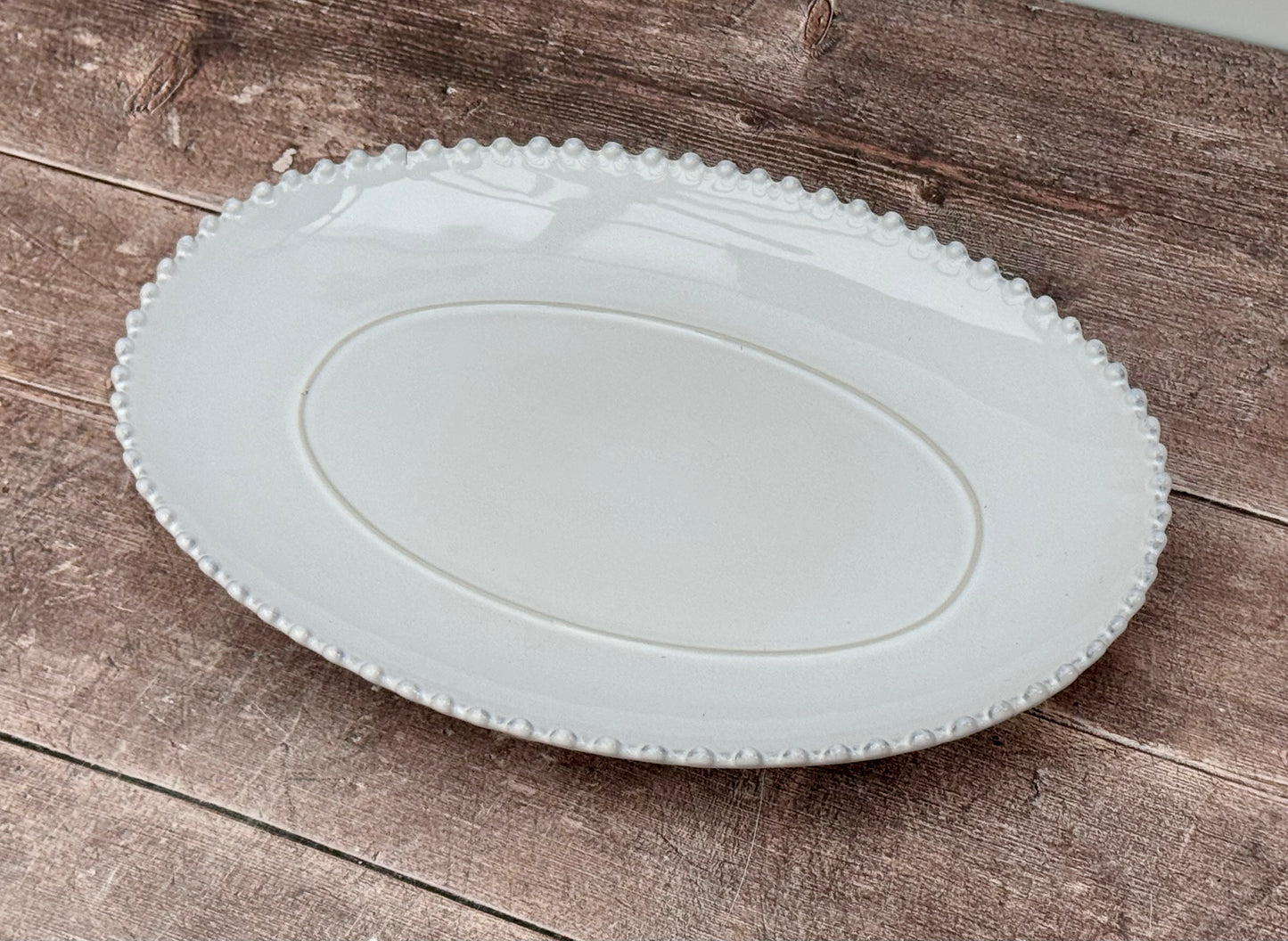 White Beaded Edge Oval Serving Plate, 33cm