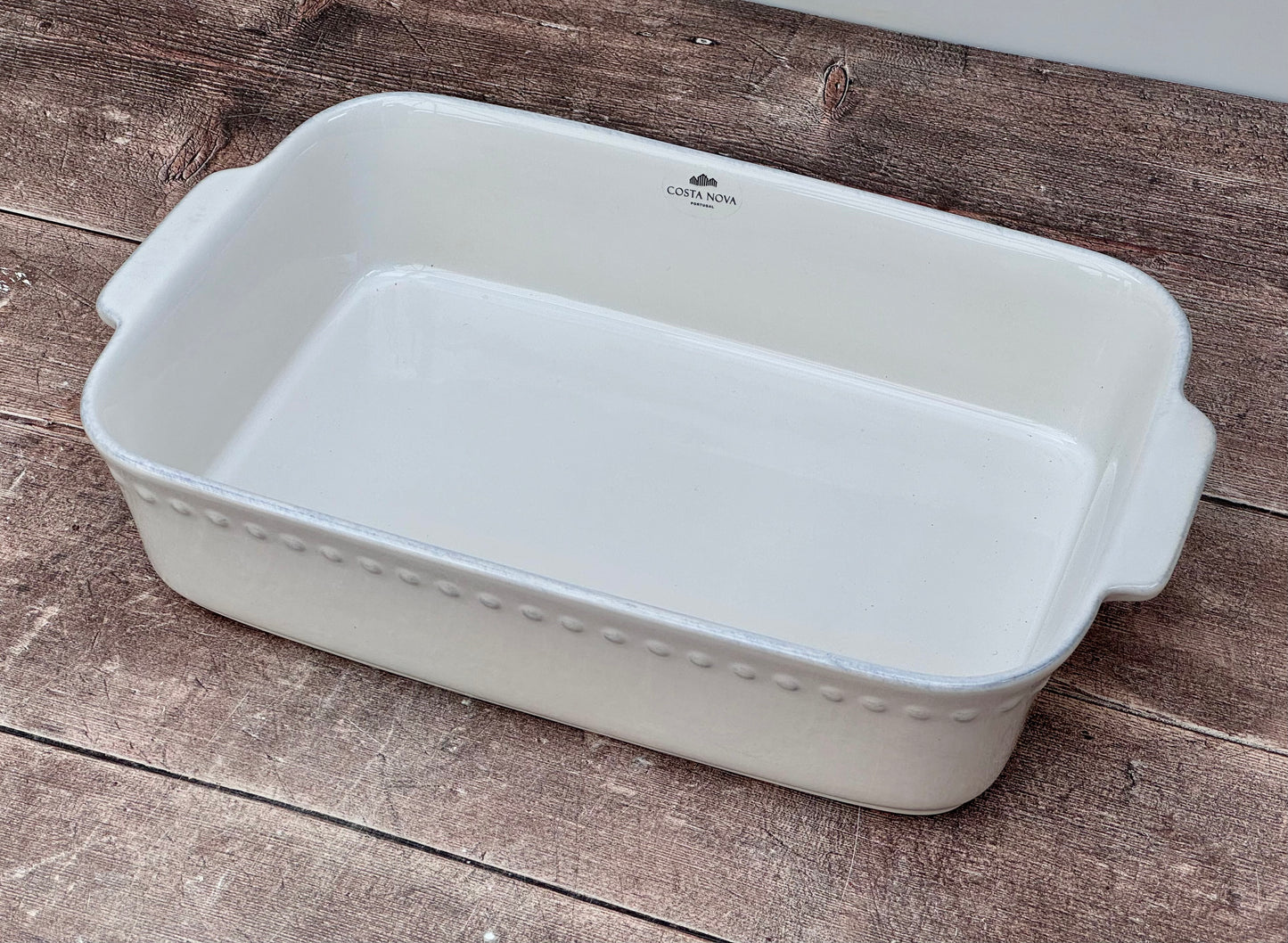 White Dot Pattern Rectangular Baking Dish, 33cm