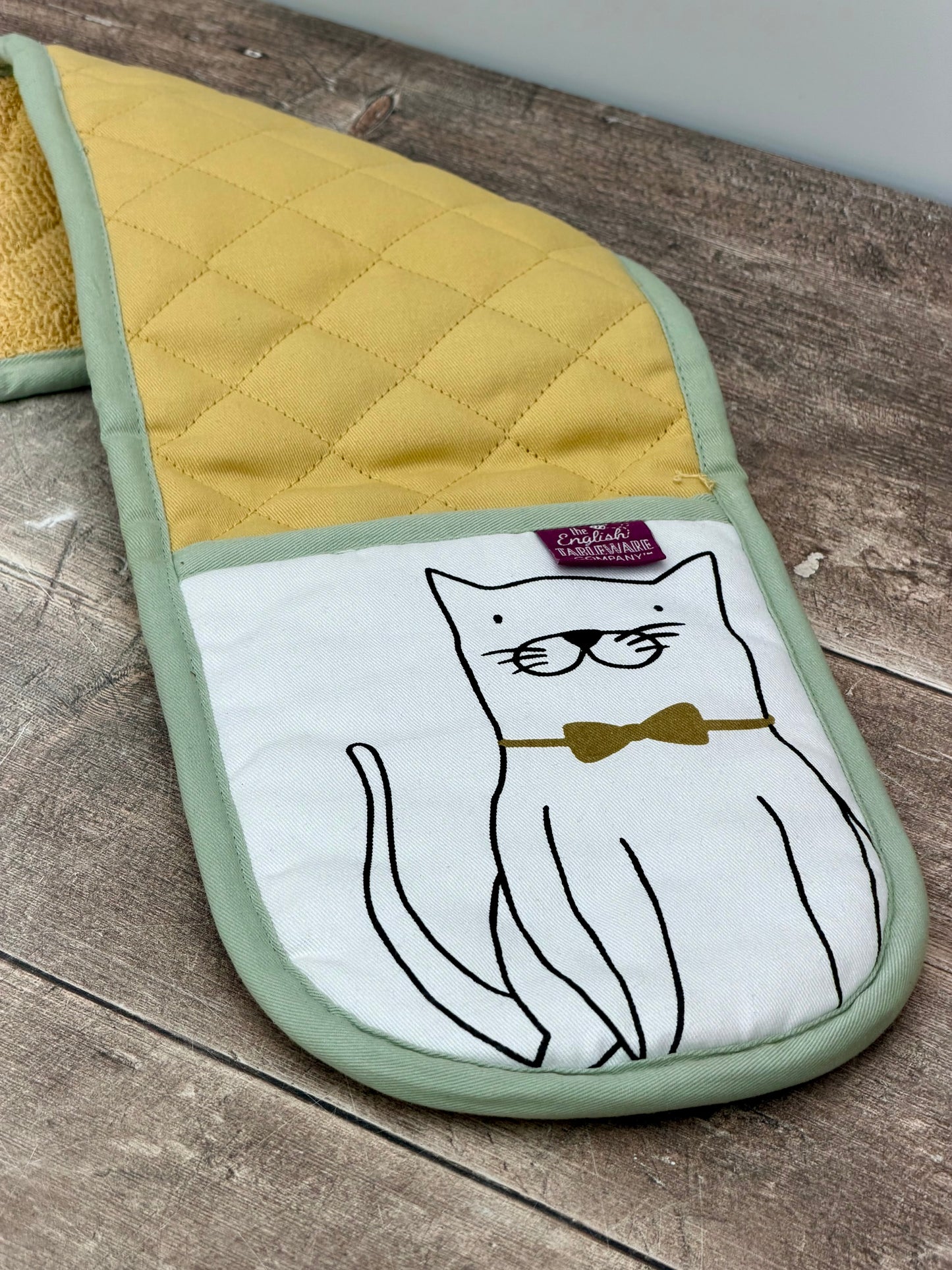 Cat Patterned Double Oven Glove