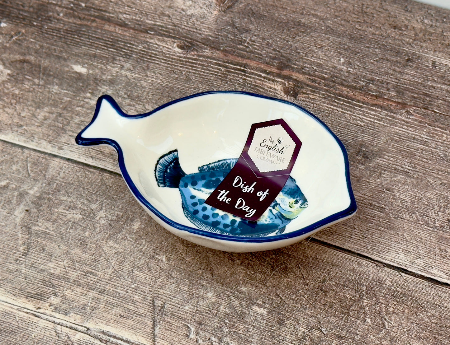 Small Fish Shaped Bowl with a Flat Fish Design