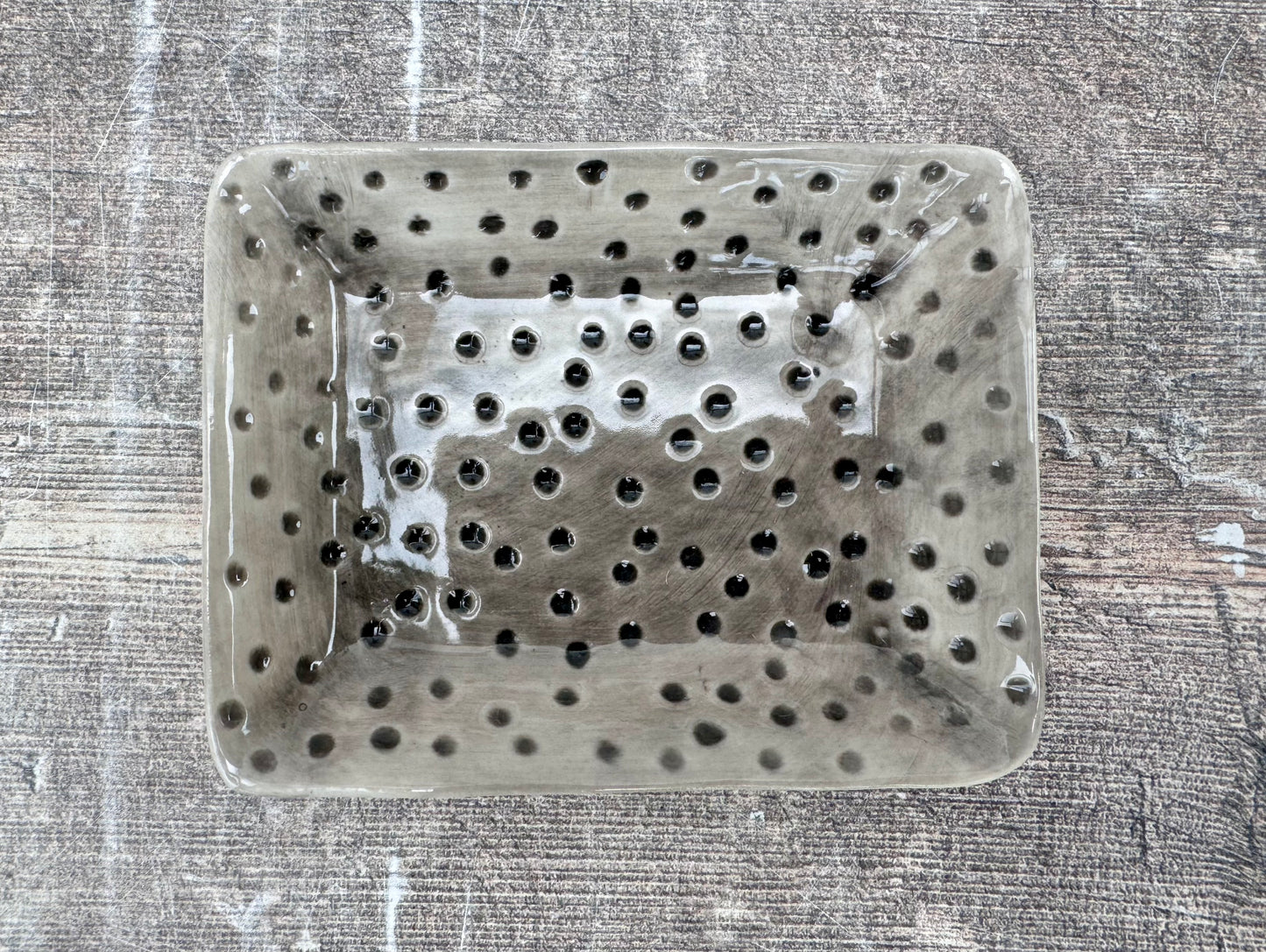 Grey Spotty Patterned Soap Dish