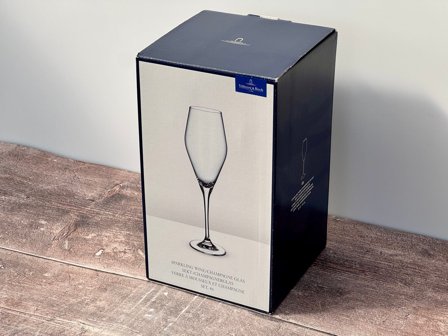 Set of 4 Villeroy & Boch Sparkling Wine/Champagne Flutes/Glasses