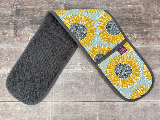 Sunflower Patterned Double Oven Glove