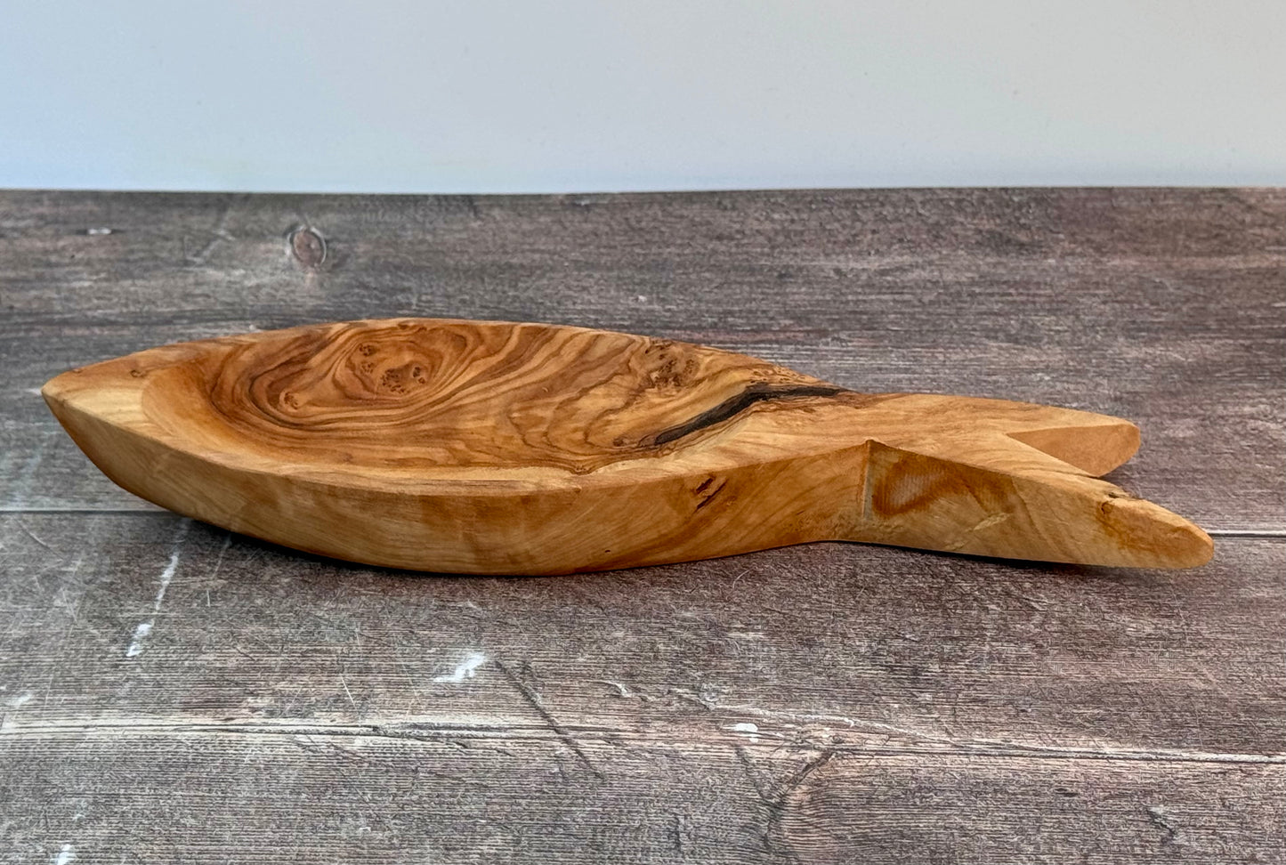 Olive Wood Fish Shaped Bowl, 24.5cm