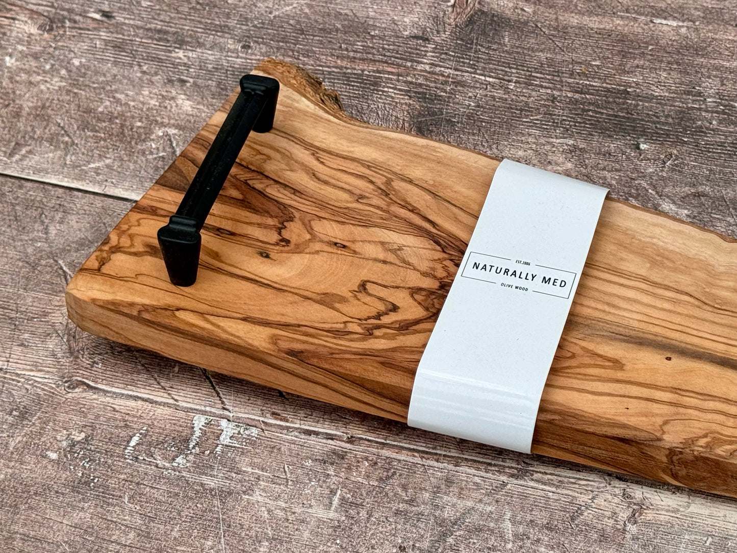 Olive Wood Serving/Cheese Board with Handles, Grain 1