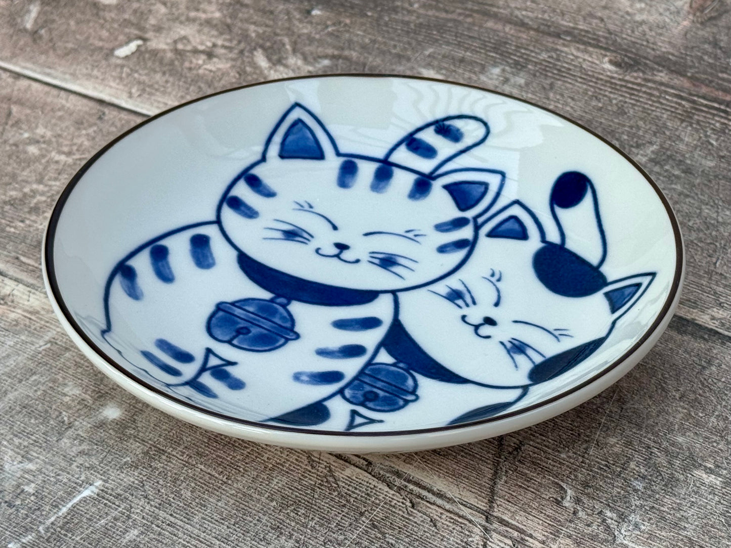 Blue and White Cat Patterned Japanese Plate, 16.5cm