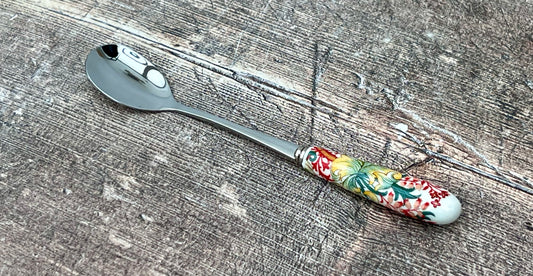 William Morris Red Patterned Golden Lily Teaspoons