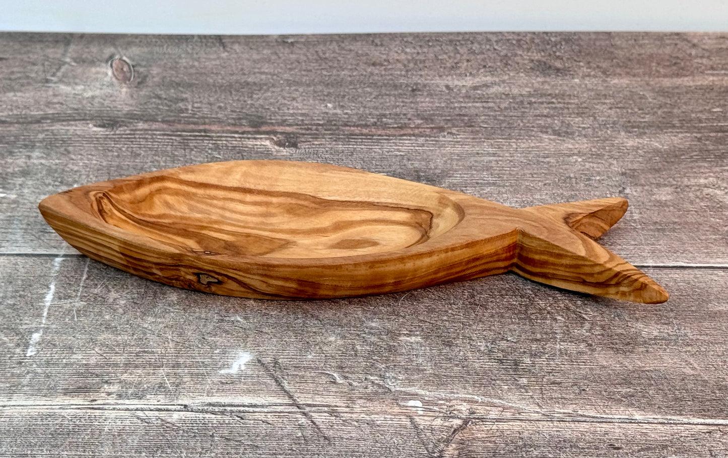 Olive Wood Small Fish Shaped Bowl, 21.5cm