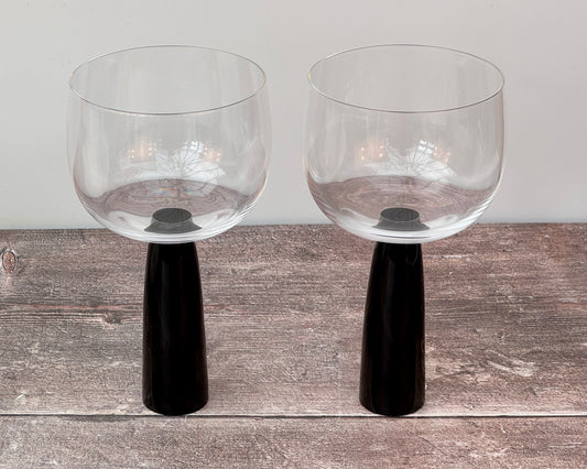 Set of 2 Gin Glasses with a Black Base