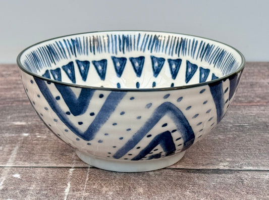 Blue and White Triangle Design Bowl, 14cm