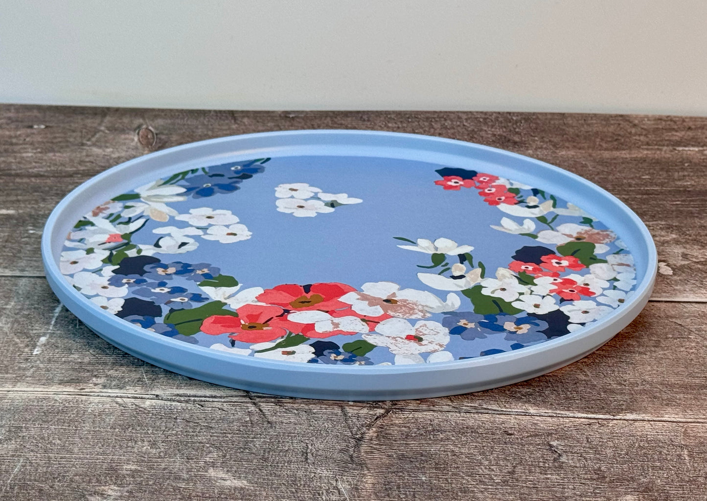 Set of 4 Joules Flower Patterned Plastic Plates, 26cm