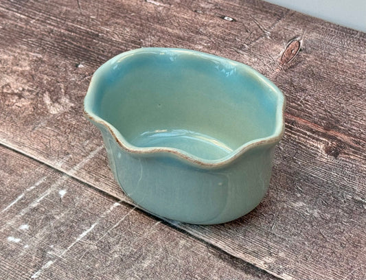 Turquoise Wavy Edge Round Ramekin, 11cm