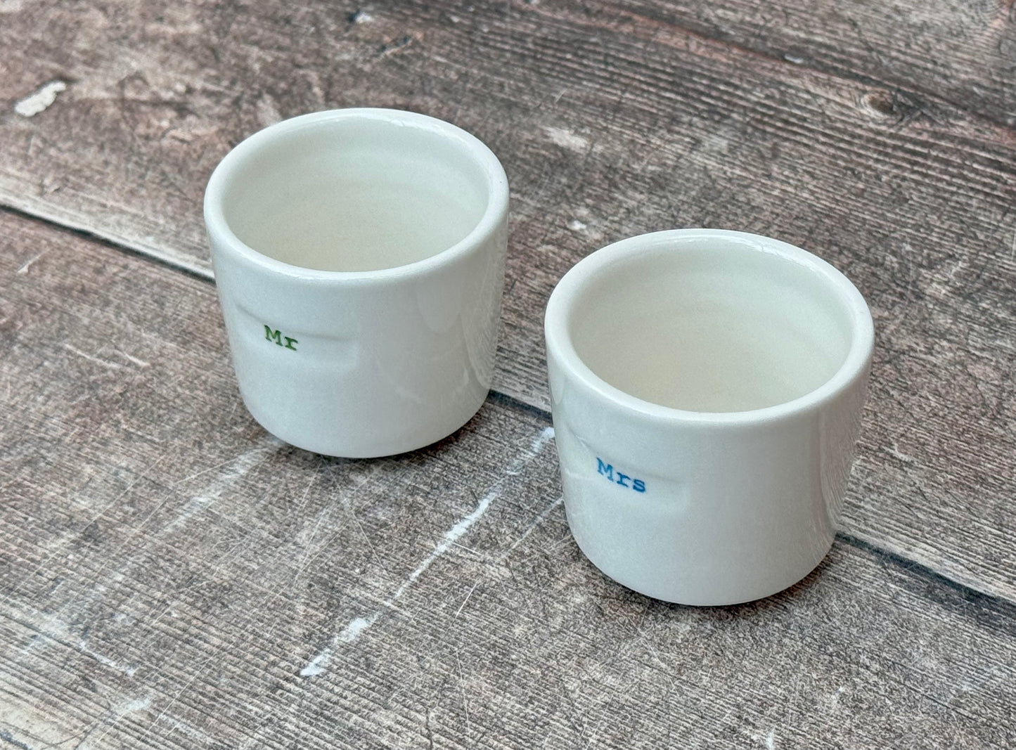 Set of 2 ‘Mr’ and ‘Mrs’ Egg Cups