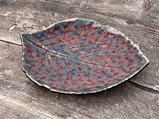 Pink Hydrangea Leaf Plate, 17cm