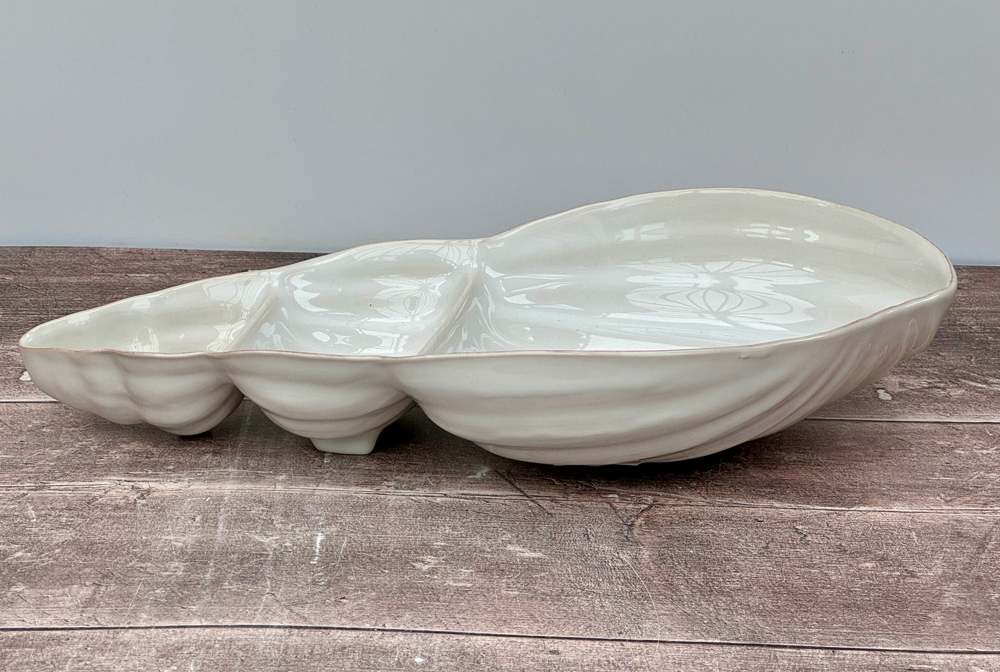 White Shell Shaped 3 Part Dish, 40cm