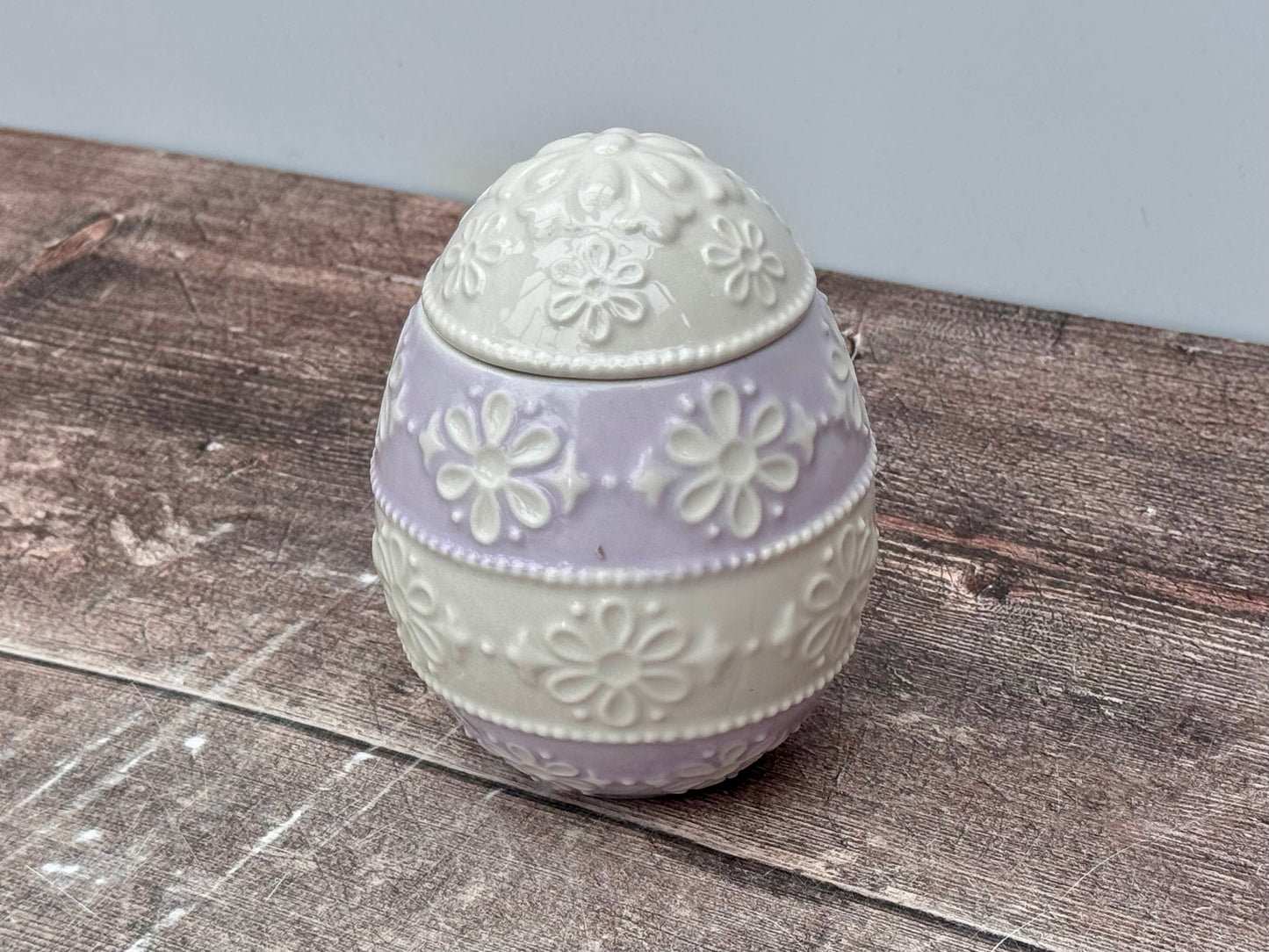 Purple Egg Ceramic Candle