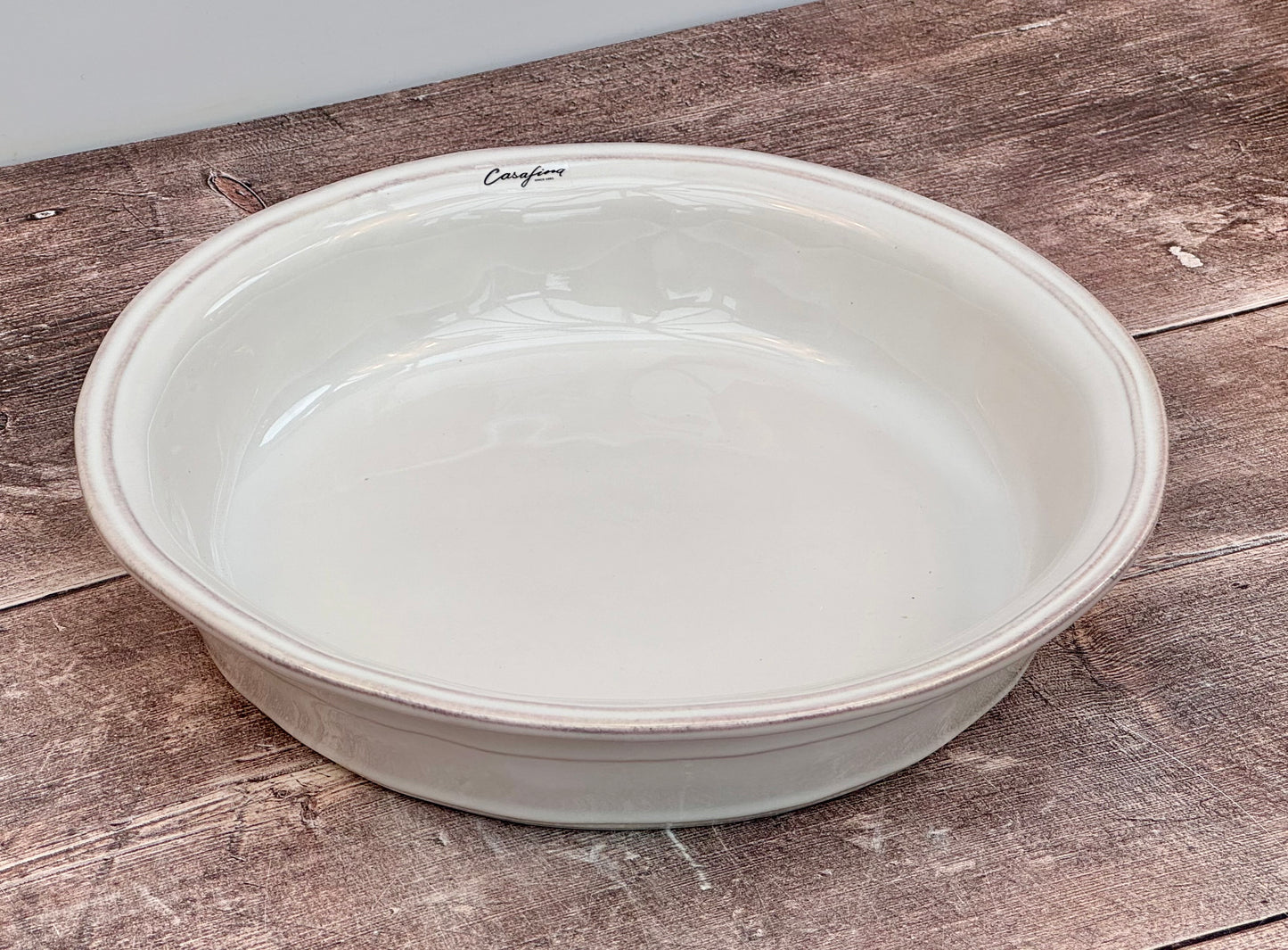 White Baking / Pie Dish with Lipped Edge, 27cm