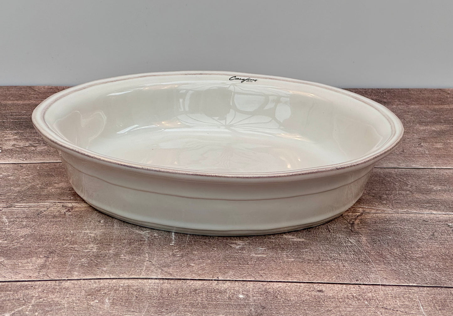 White Baking / Pie Dish with Lipped Edge, 27cm