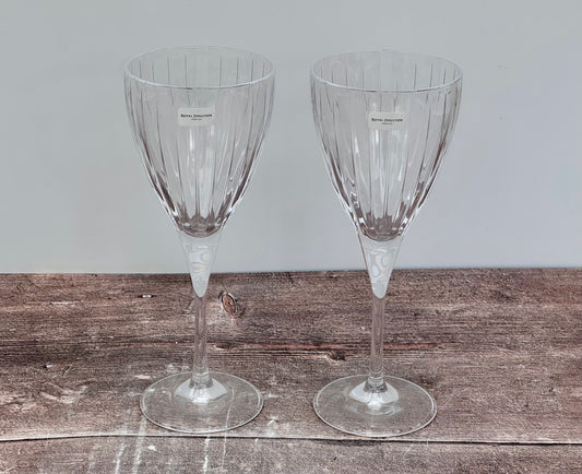 Royal Doulton Set of 2 Linear Wine Glasses