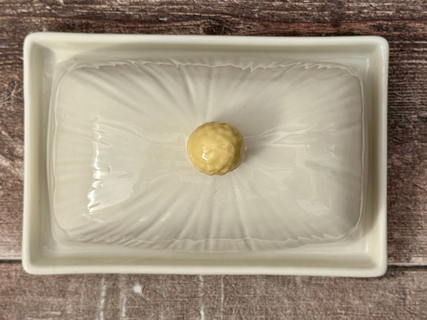 White Daisy Flower Design Butter Dish