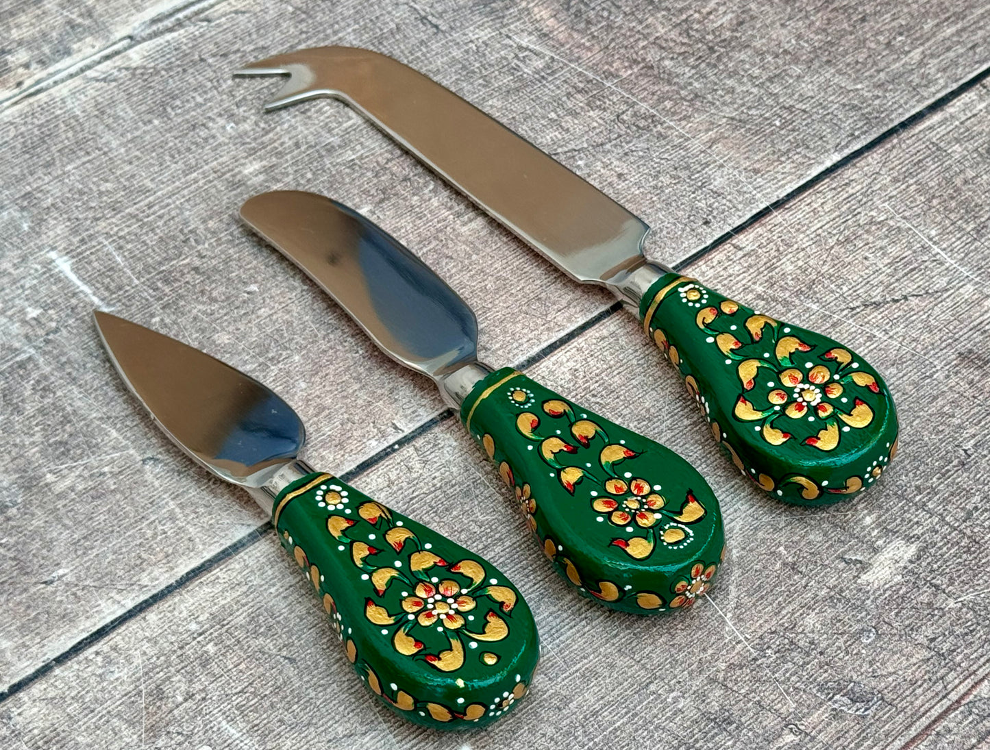 Cheese Knife Set with hand painted handles - Green Flower Design