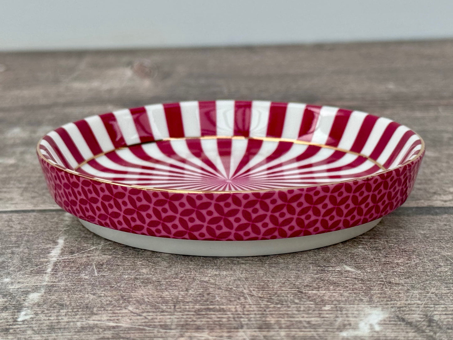 Pink Stripe Patterned Tea Tip / Dipping Bowl